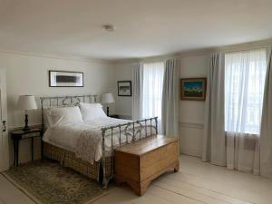 Windsor House Inn
