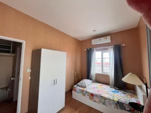 CENTRAL PATTAYA 4BED ROOM 3BATHROOM with SUPER BIG BALCONY