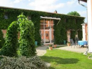 Gästehaus am Schwarzer See - Schwarz