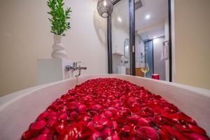 2BR villa w- pool & beach access - Villa Coco Cemagi 4 by TROPICALLY