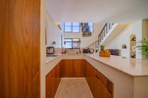 2BR villa w- pool & beach access - Villa Coco Cemagi 4 by TROPICALLY