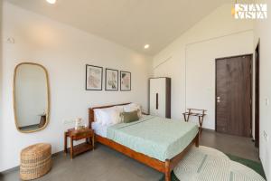 StayVista at Tamarind Trails with BBQ & Bonfire