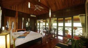 Nam Ou Riverside Resort