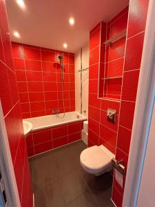 Warsaw Center 3BR Apartment Grzybowska by JET