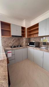 Cozy 1 Guest House Uluwatu Near Beach