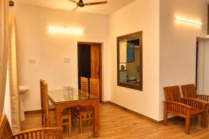 Chippy Resorts Courtallam