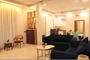 Madhuban Farms - Private Pool Villa and Party Lawn