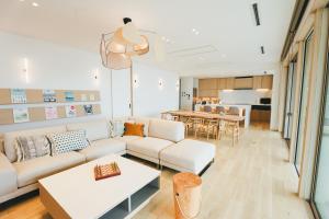 SHIMASTREAM house