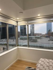 Spacious 2-Bedroom City Views by Rogers Place