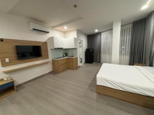 Vorya Hotel - Front Beach, Near An Thuong Tourist Area
