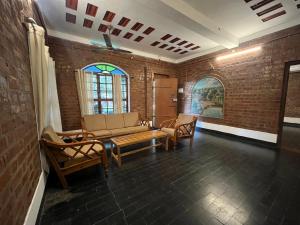 Gravity Groups Kerala Villa - Near Jipmer Sangamithra