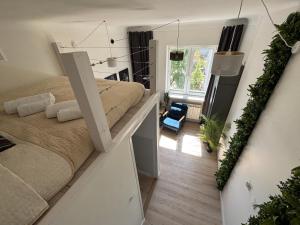55m2 Quiet Apartment with Rooftop View & Elevator