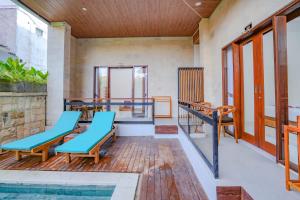 Okas Guesthouse 2 Canggu x Batu Bolong