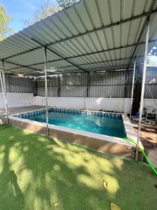 Yeoor Hills Royal Villa