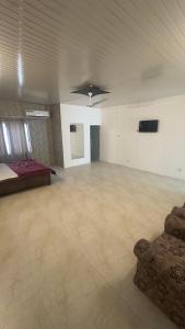Royal Retreat Resort