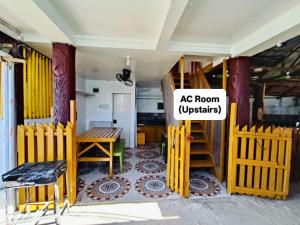 Annas Room Matabungkay Beach