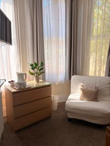 The Avenue GuestHouse