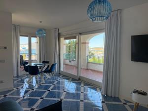Acquamarina Luxury Apartment with Panoramic Marina View img46