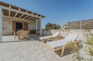 Cave Garden rooms