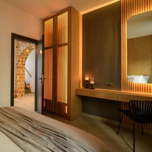 Pennys House New Luxe Jacuzzi Villa 400m from Sea