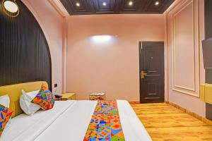 FabHotel Prime LElegant - Nr Vaishali Metro Station