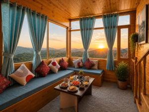 APine Cottages - Two Bedroom, One Luxury Getaway