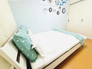 キャンペーン中交通便利日本橋駅から徒歩1分3室2トイレ広い宿泊ですshoppingとfoodの楽園です