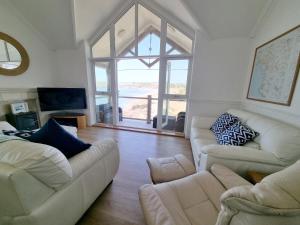 11 Thurlestone Rock