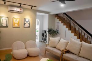 Pesta Penang Landed House Queenbays 15pax 4R3B