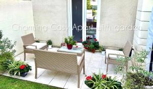 Charming cosy apart with garden free parking
