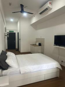 Edusentral Service Residence, Setia Alam