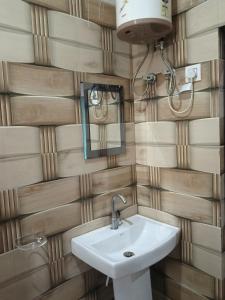 Timber Valley Homestay Lataguri