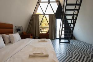 Dvaita Resorts