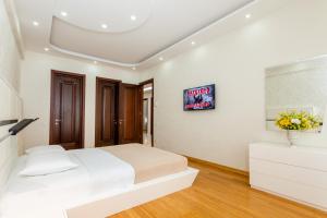 Cityscape Luxury Apartment