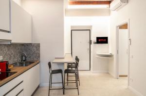 Alserio Urban Suite in Milan Isola area