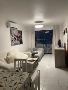 Flat 5 minutos from beach w pool view!