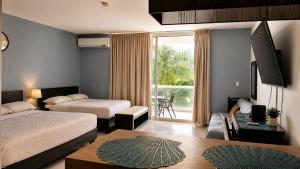 Sea View One Bedroom Suite