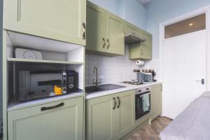 Chic flat in Central London near Victoria St-SW1