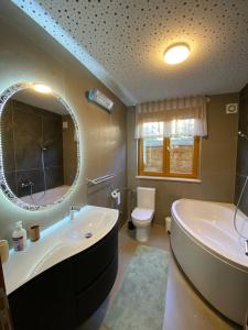 Luxury Beachfront Villa Bregeš - First row to the sea