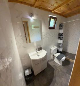 Mani Sea View Rooms