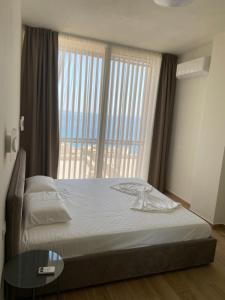 Luna beach house