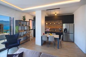 Royal Residence Penthouse - Budva, Center
