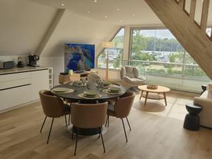 Exceptional duplex with harbor view 3 bedrooms