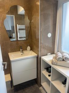 Studio Apartment New Home