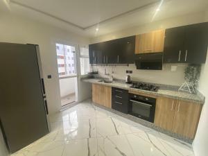 Beautiful apartment close to everything ideal for families