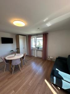 Hel Apartment - 15 minutes drive from the Old Town