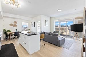 Toronto Harbourview Suites with free parking