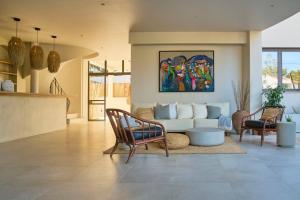 Aroeira Beach Retreat