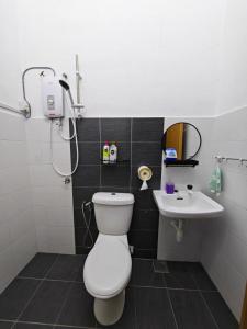 Sama sama cuti putra kuantan pantai sepat 4BR 16PAX