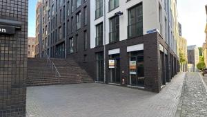 Entire appartment - with Private Parking